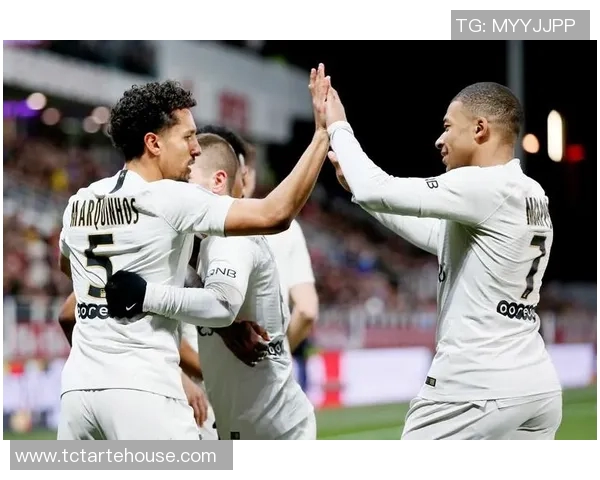 巴黎日尔曼迎战第戎争夺法甲联赛关键三分的精彩对决